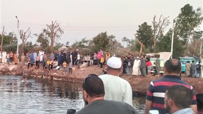 مصرع شاب غرقا فى نهر النيل بجوار معدية الصالحية باطفيح 