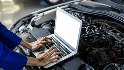 محمد شتا : تغير كثافة البنزين السبب الرئيسي وراء الأعطال المتكررة للسيارات  