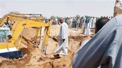 على عمق 8 أمتار.. مصرع شخص وإنقاذ 6 آخرين إثر انهيار بئر بإحدى قرى المنيا