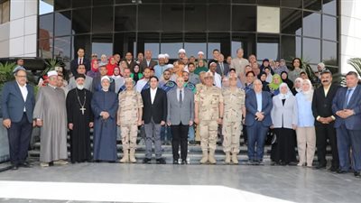 محافظ بنى سويف يشهد احتفالية تكريم أسر الشهداء ومصابي العمليات الحربية