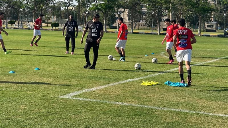 منتخب الشباب يبدأ