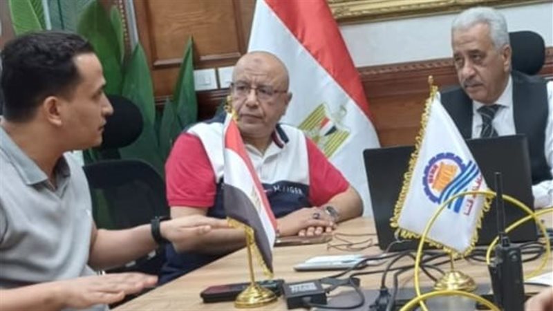 سكرتير محافظة قنا