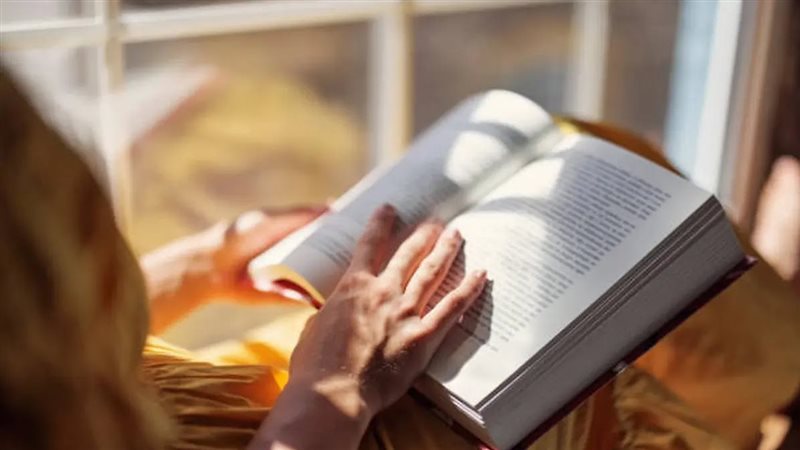 المكتبات والقراءة