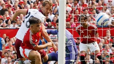 الخسارة السابعة عشر.. مانشستر يونايتد يواصل سقوطه في الدوري الإنجليزي