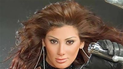 جيني كامل : الموقف مؤلم لكل الأطراف .. محمود عبدالعزيز ظلم نفسه وزوجته وأولاده