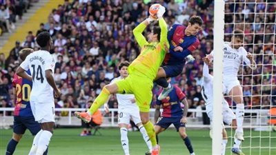 لقب كتالوني.. برشلونة ينصب السيرك لريال مدريد ويكتب نهاية حزينة «لأنشيلوتي»