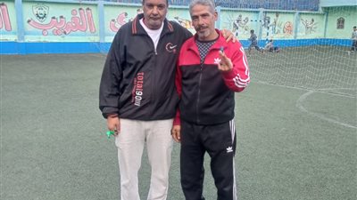 حريفة فوق الـ 60.. ملوك كرة القدم في السويس يرفعون شعار 