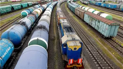 هجوم بطائرة روسية بدون طيار على قطار شحن في أوكرانيا