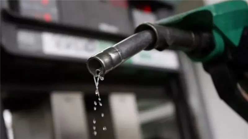 أزمة البنزين المغشوش