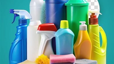 أشياء بالمنزل لا تتخيلها بها مواد سامة.. صحفية تجري تجربة والنتيجة صادمة 