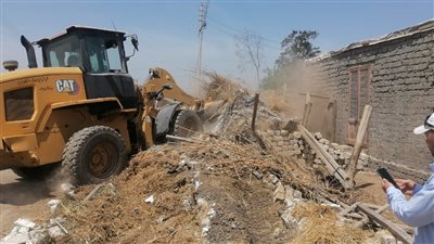 ضمن الموجة 26.. إزالة 3 حالات تعد على الأراضي الزراعية ببورسعيد