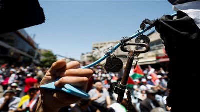 نكبة مستمرة.. محافظ طوباس يحذر من كارثة إنسانية متصاعدة في غزة