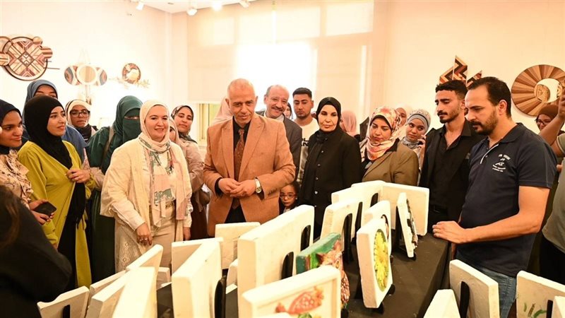 افتتاح المعرض