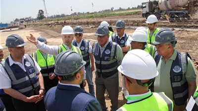 رئيس الهيئة العربية للتصنيع يتفقد أعمال إنشاء مصانع تدوير المخلفات الصلبة