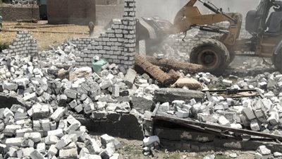 استرداد 798 فدان أملاك دولة خلال حملات إزالة  بأسيوط