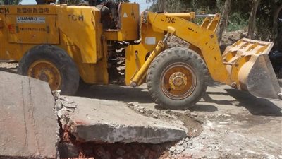 تنفيذ خمس حالات إزالة فورية لتعد على الأرض الزراعية بقرية بالمنوفية