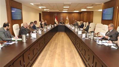 وزير العمل يترأس مجلس إدارة صندوق تمويل التدريب والتأهيل 