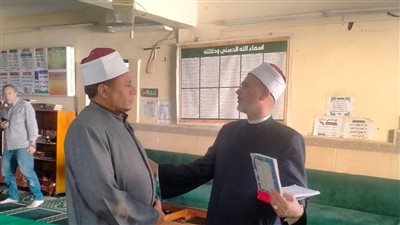  وكيل أوقاف ببني سويف يتابع سير العمل وانضباطه ببعض مساجد المديرية