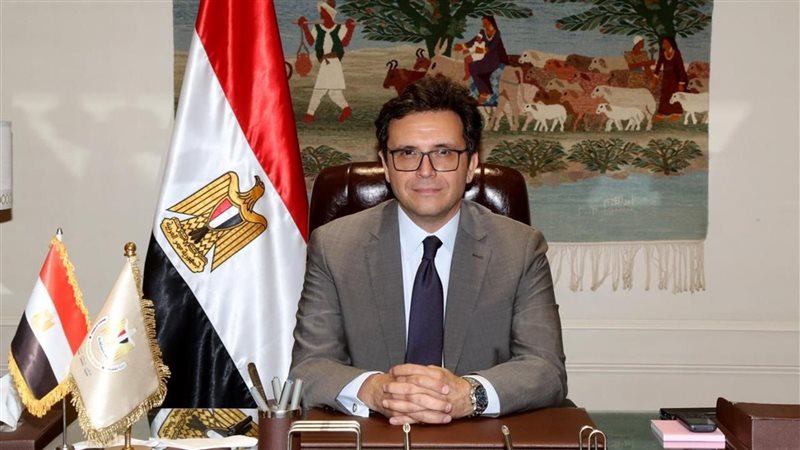 وزير الثقافة الدكتور