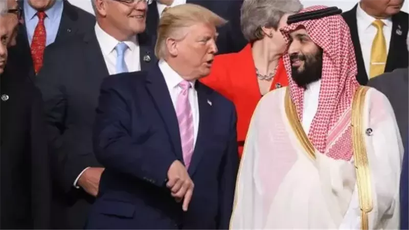 الرئيس الأمريكي يصل