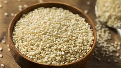 فوائد بذور السمسم : غذاء خارق لصحة النساء والعظام وجمالهن