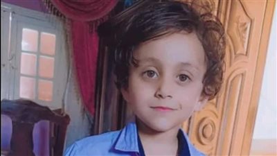 «ابنك مدلع أوي».. معلمة تنهال على طالب بالضرب المبرح داخل مدرسة في دمياط 