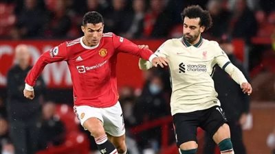 لاعب ليفربول يُشبه صلاح بـ رونالدو.. الأرقام القياسية تطاردهما معًا