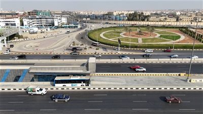 مفيش ميكروباصات تاني على الدائري.. أحمد موسى: خدمات الأتوبيس الترددي مميزة 