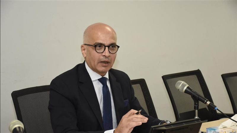 رئيس جامعة عين شمس