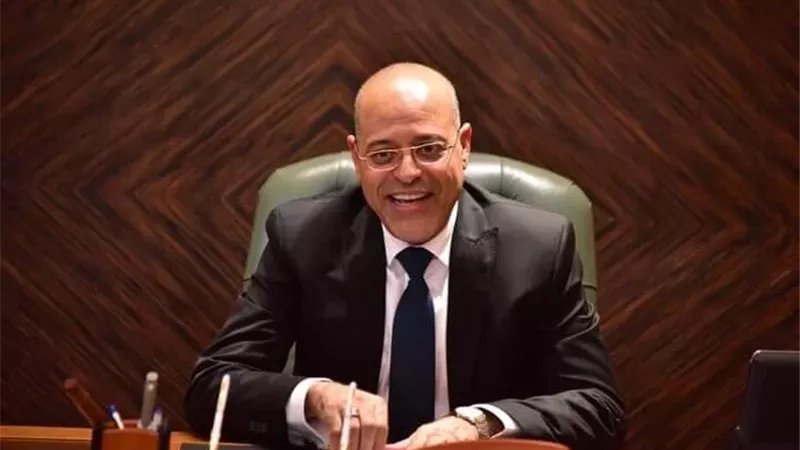 وزير العمل