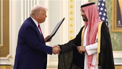 بعد صفقة التريليون دولار..باحث سعودي يحذر