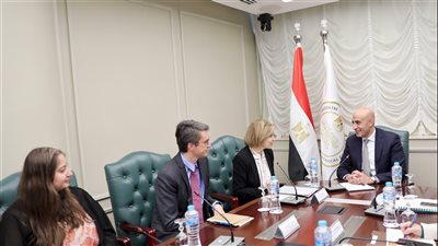 وزير التربية والتعليم يلتقى بوفد من البنك الدولى لبحث سبل تعزيز أوجه التعاون 