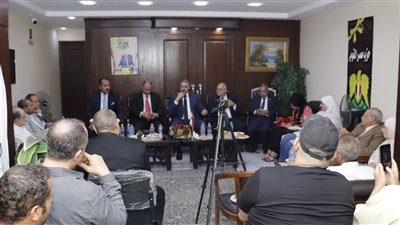 حزب مصر القومي يُناقش قانون الإيجار القديم ويعلن رفضه للمشروع المقترح