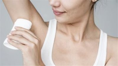 أخطاء شائعة في استخدام مزيلات العرق.. تجنبها للحصول على أفضل حماية