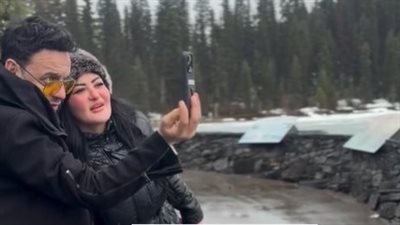 حبك يجعلني أشعر بطعم الحياة..مصطفى قمر يتغزل في زوجته