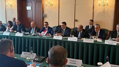 الخطيب ووزير الصناعة الروسي يترأسان اجتماعات الدورة الخامسة عشر للجنة المشتركة