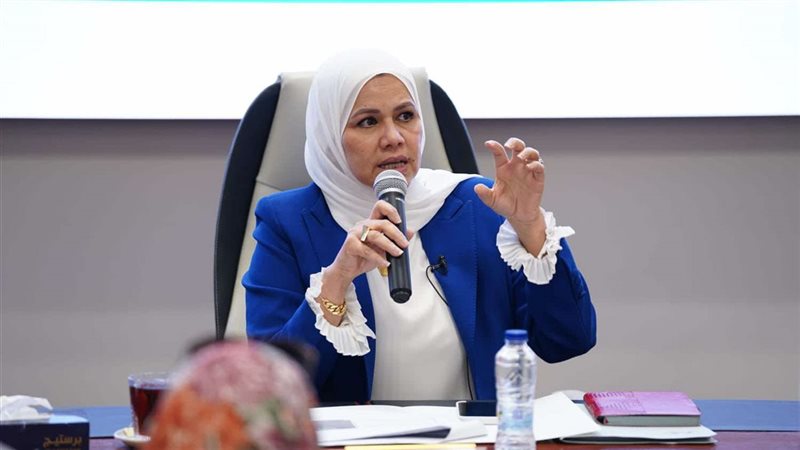 رشا عبد العال
