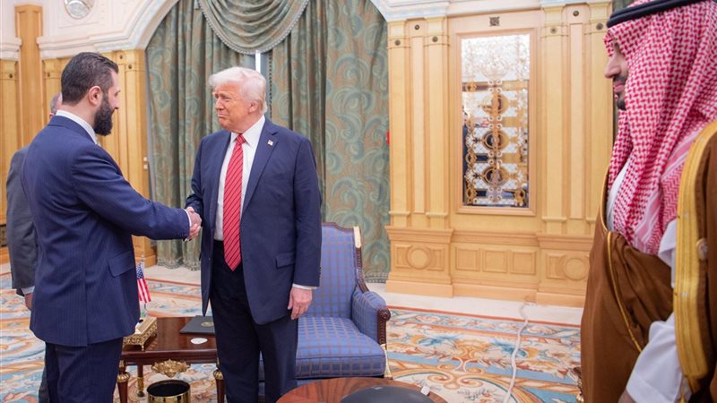 ترامب يدعو الشرع