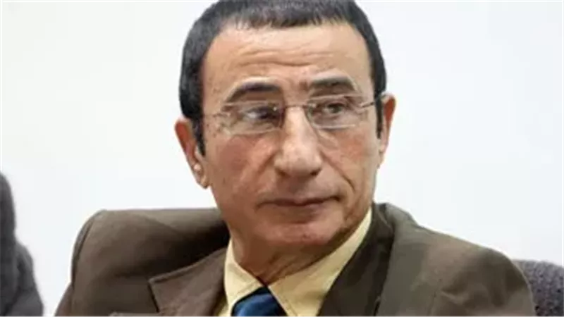 عبد المنعم عمارة،