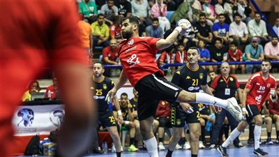 رجال يد الأهلي| أحمد عادل: نستحق الفوز بالسوبر.. وهدفنا السداسية التاريخية