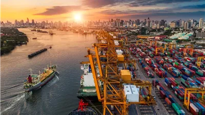 من موانئ قناة السويس.. مصر تحول المنطقة الاقتصادية إلى مركز إقليمي للتجارة