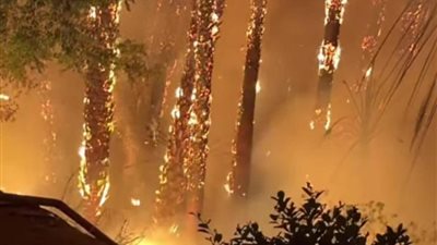 عاجل.. السيطرة على حريق كورنيش النيل بحي مصر القديمة (صور)