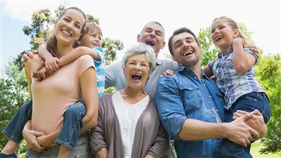 في اليوم العالمي للأسرة.. 7 نصائح ذهبية لتعزيز الترابط بين الآباء والأبناء