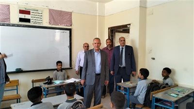 محافظ أسيوط يوجه بالاستعداد لامتحانات نهاية العام الدراسي