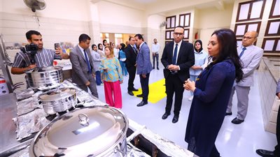 وزيرة التضامن تتفقد مؤسسة الفتيات بالعجوزة وتتناول الإفطار مع الفتيات