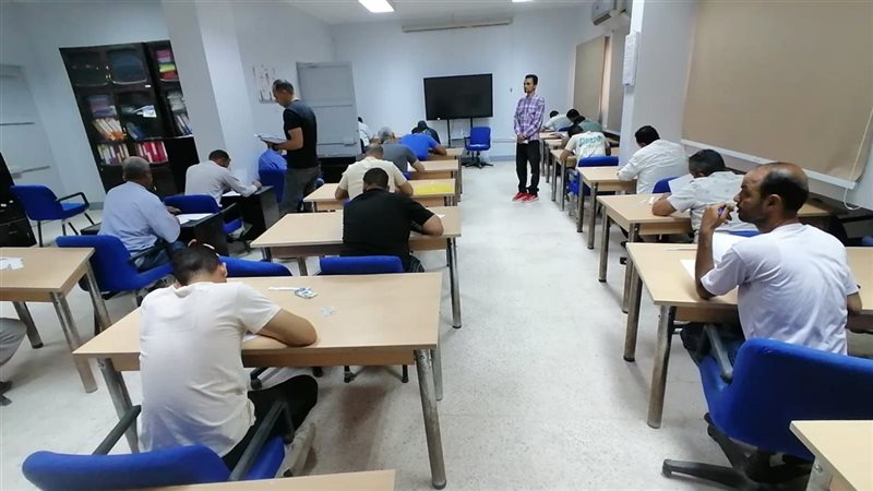 الاختبارات