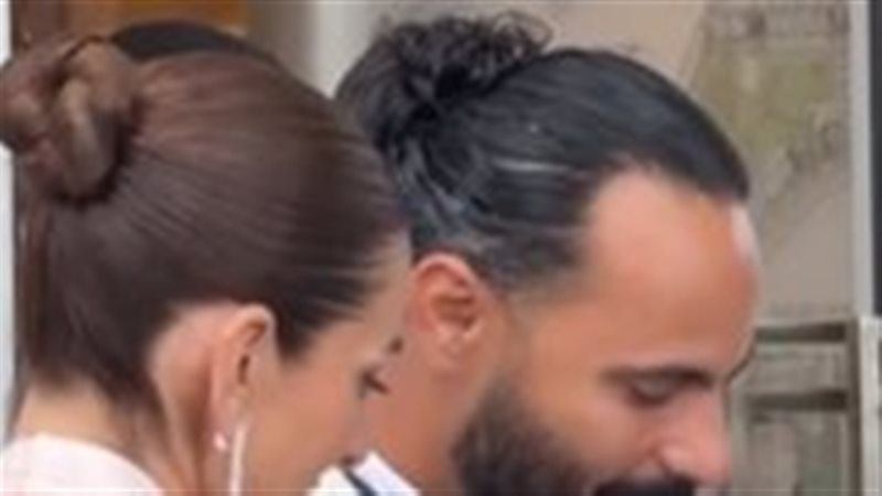 أمينة خليل والمصور