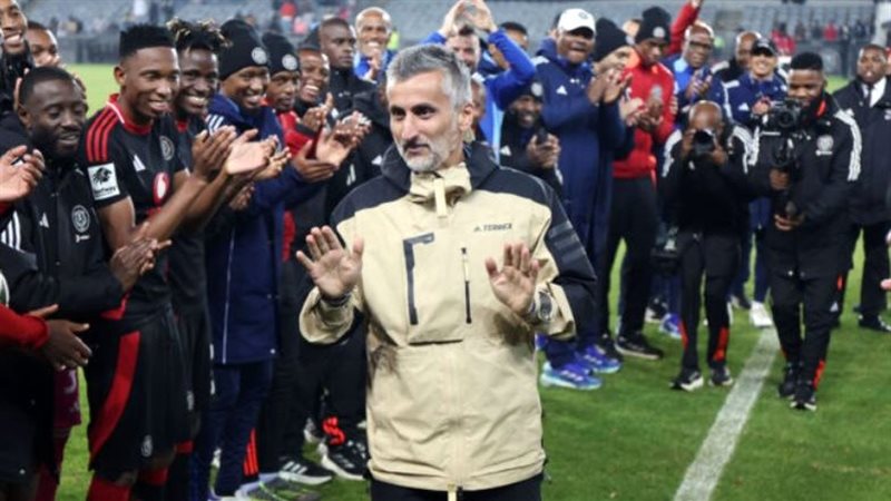 الإسباني خوسيه ريفيرو