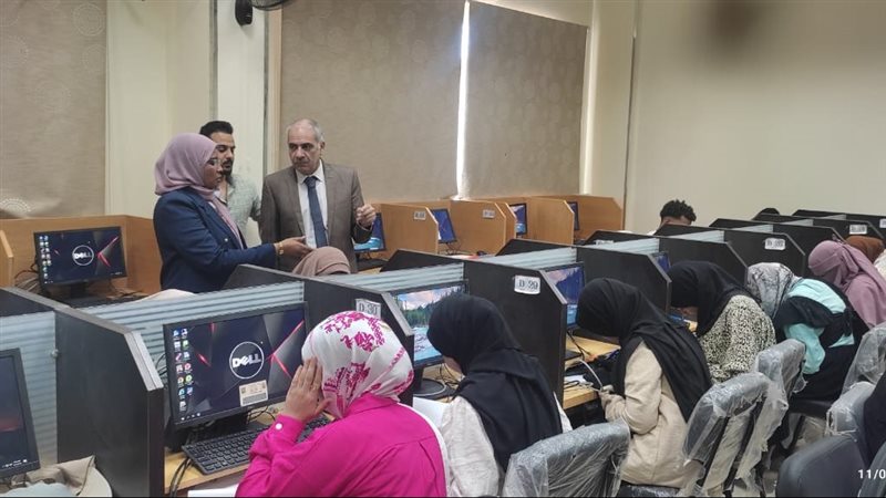 رئيس جامعة أسوان