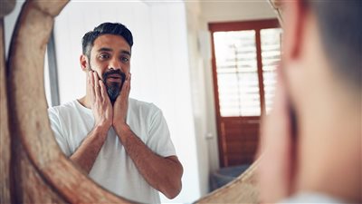 ودّع الخجل نهائيًا.. كيف تكون شخص واثق بنفسك (خطوات بسيطة لحياة أفضل)